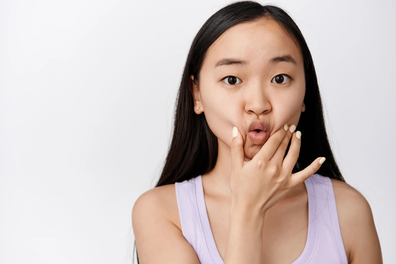 Featured Post Image - Cara Alami dan Efektif Mengatasi Bibir Hitam