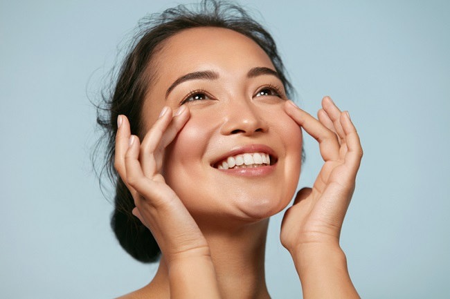 Featured Post Image - Cara Efektif Menghilangkan Keriput di Wajah