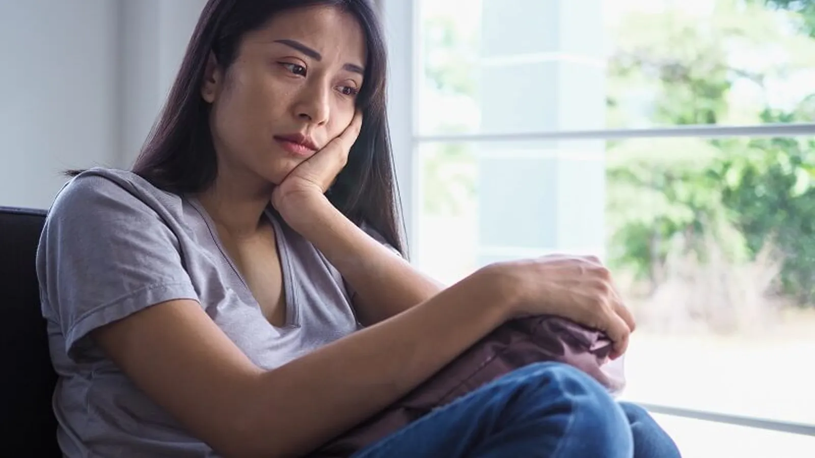 Featured Post Image - Mengatasi Pikiran Negatif dan Mencapai Hidup Bebas Kecemasan